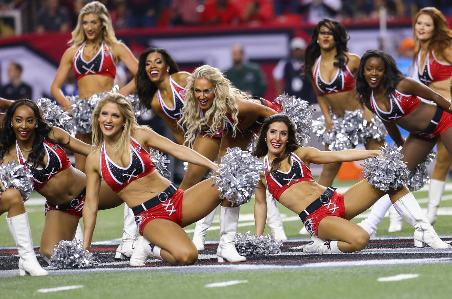 PHOTOS: Sexy NFL Cheerleaders