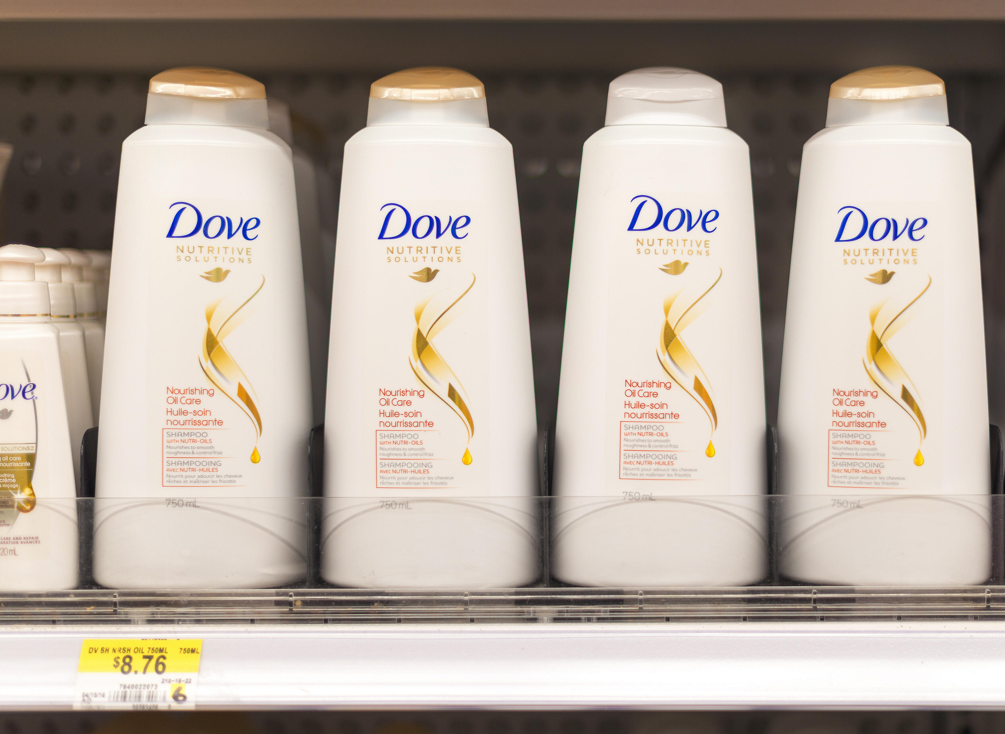 Dove holiday. Dove. Dove (Toiletries). Dove шампунь. Dove Unilever.