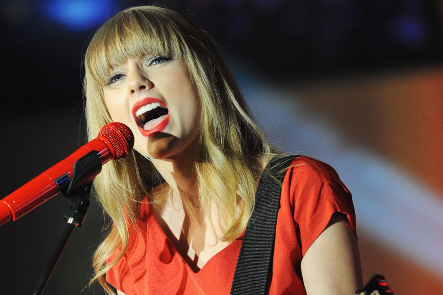 PHOTOS 20 Taylor Swift Breakup Songs iHeart