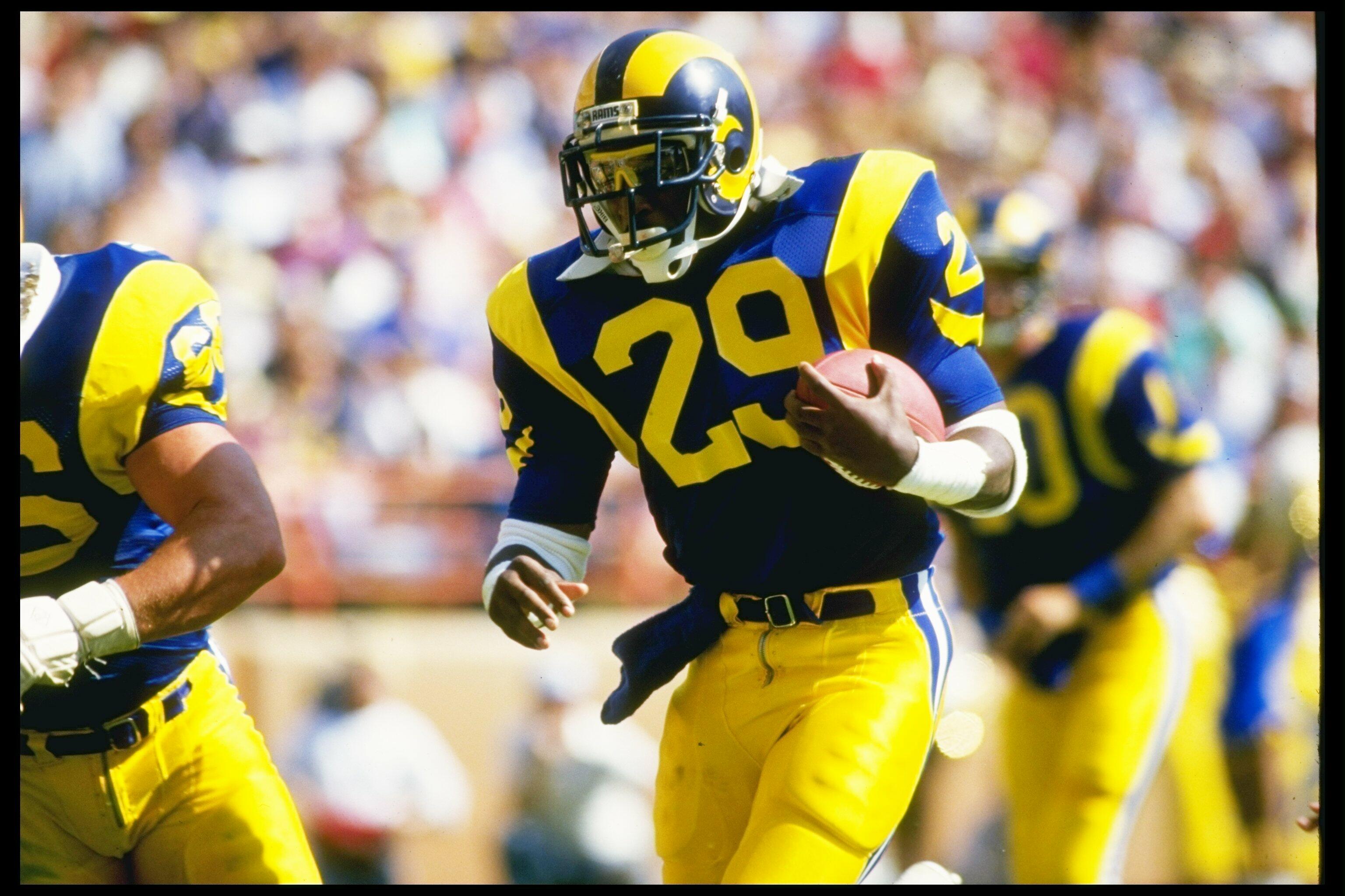 Eric Dickerson signs 1-day deal to retire with the LA Rams