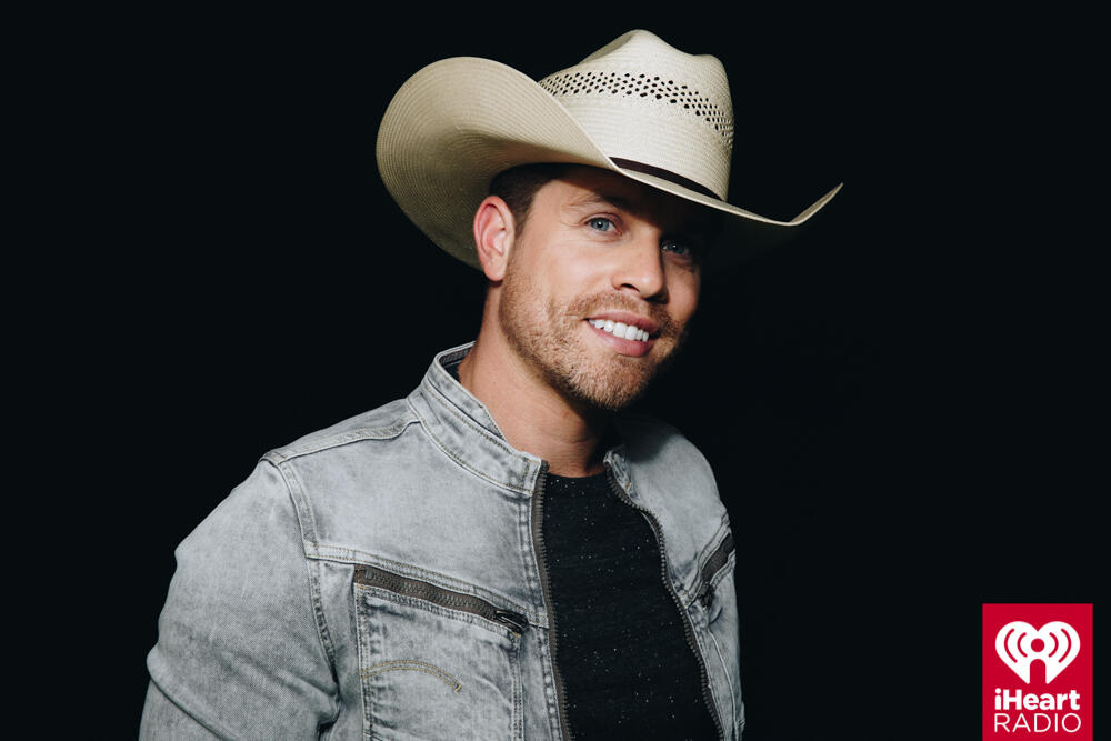 Dustin Lynch gives an exclusive performance at the iHeartRadio Theater in New York City on September 7, 2017.  <p><span style=
