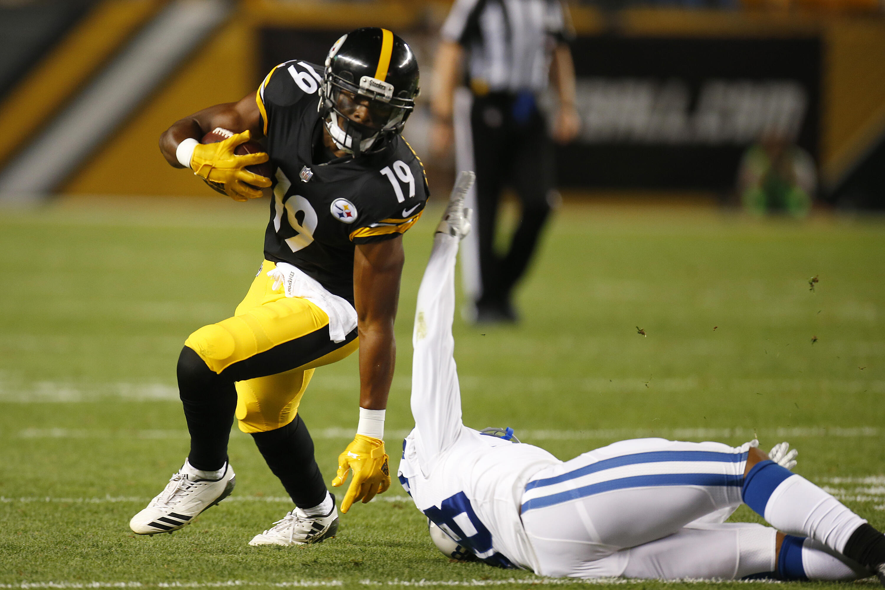 Steelers WR JuJu Smith-Schuster w/ Mikey and Bob  96.1 KISS