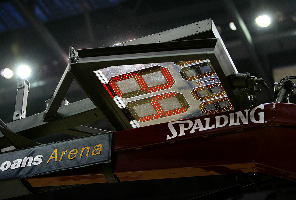 Prep Report: Could the high school shot clock rule be repealed? - Thumbnail Image