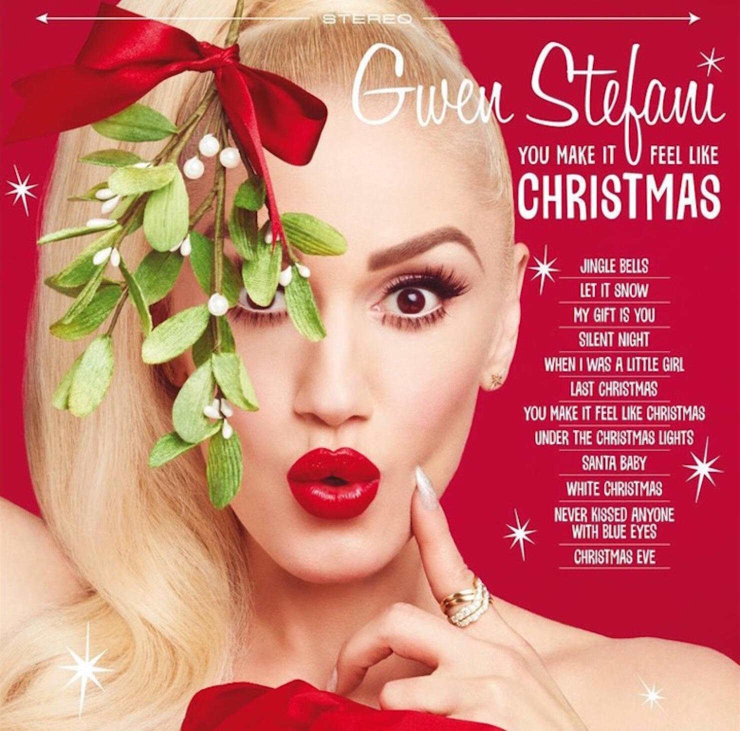 Gwen Stefani - 'You Make It Feel Like Christmas'