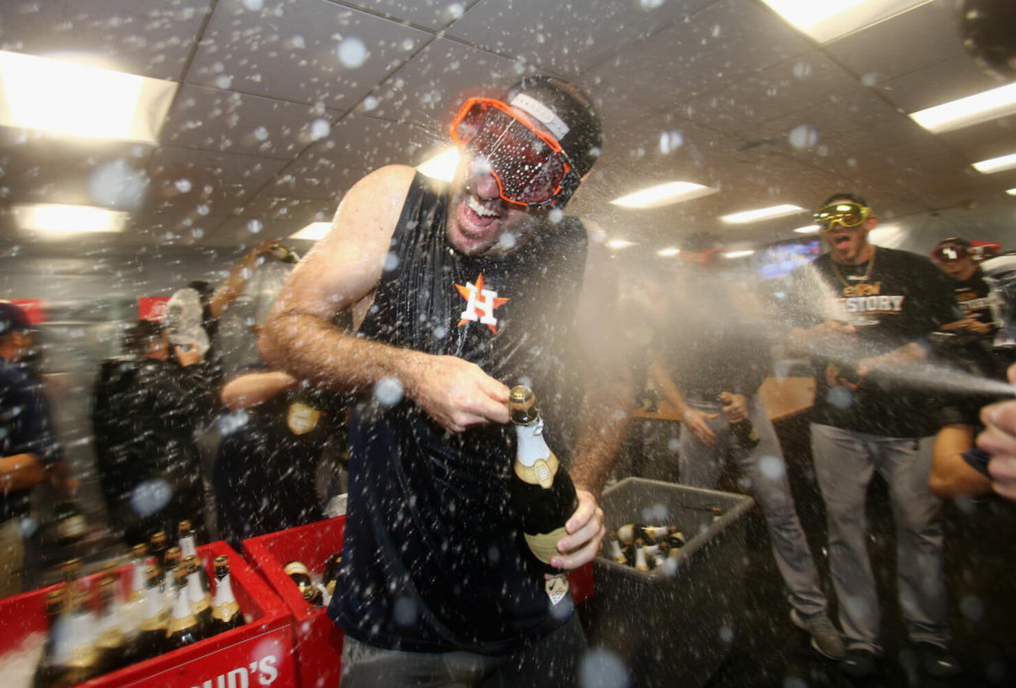 Justin Verlander #35 of the Houston Astros celebrates