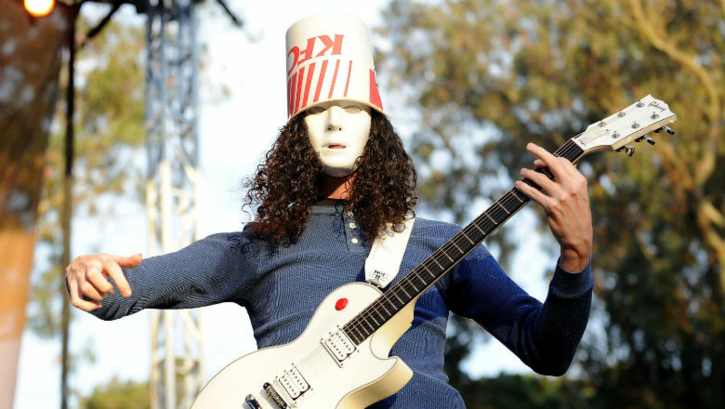 Buckethead Diagnosed With Potentially Fatal Heart Condition Iheart