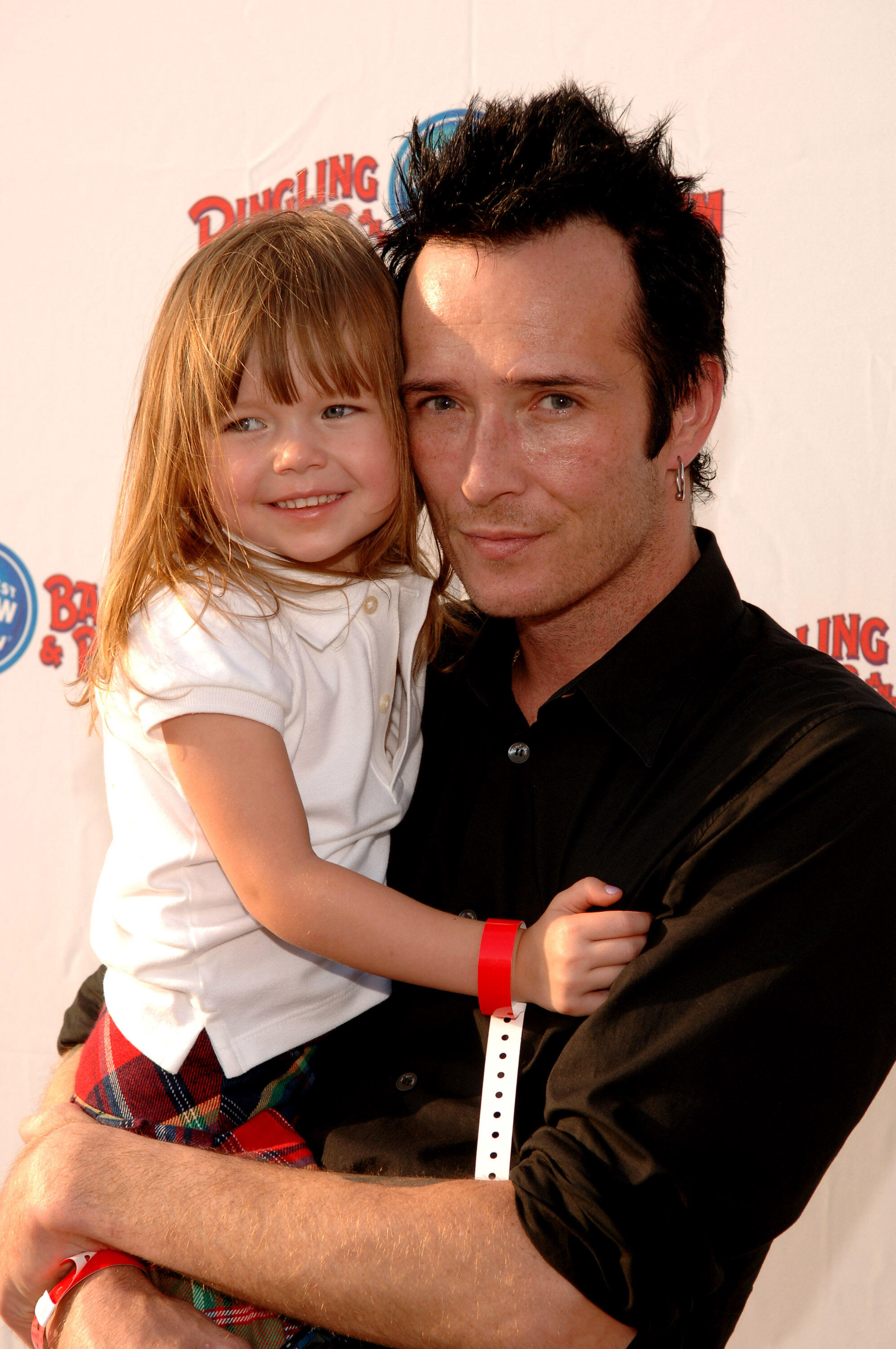 Scott Weiland's Kids Curate Exclusive iHeartRadio Playlist For His