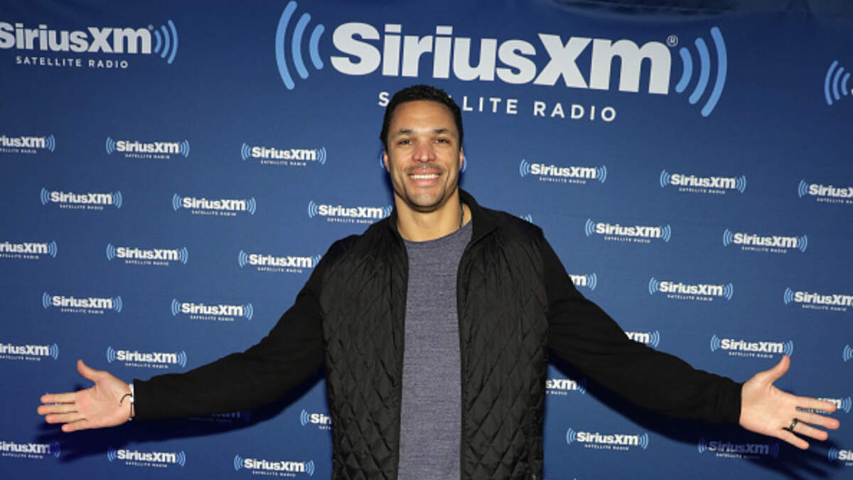 Tony Gonzalez Says Colin Kaepernick Is 'Done' in the NFL