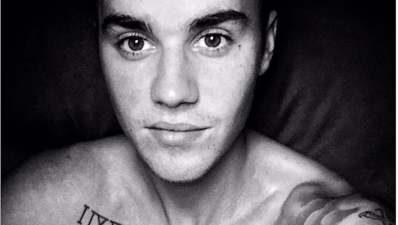 20 Male Celebrity Selfies From 2017 That Should Come With A Warning Iheart