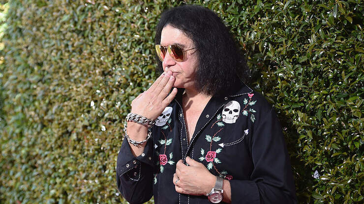 Gene Simmons Accused of Sexual Harassment by Multiple Women | Q104.3 ...