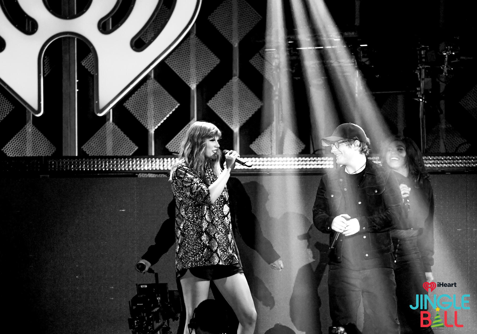 Stage call. Taylor Swift and ed Sheeran. Тейлор Свифт end game.