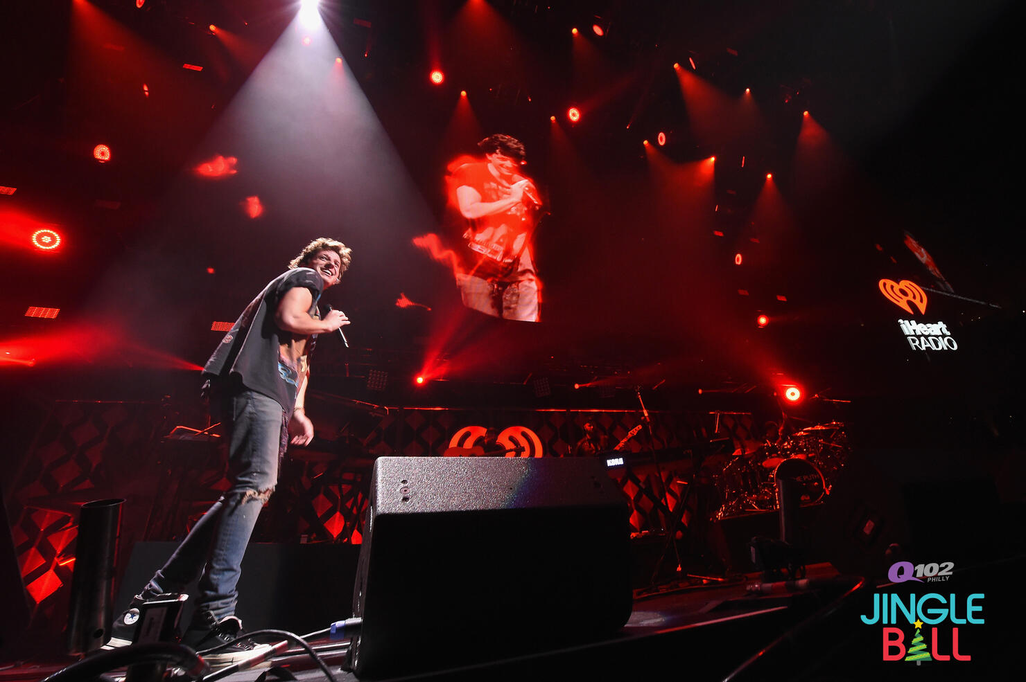 Charlie Puth performing live at Q102 Jingle Ball 2017