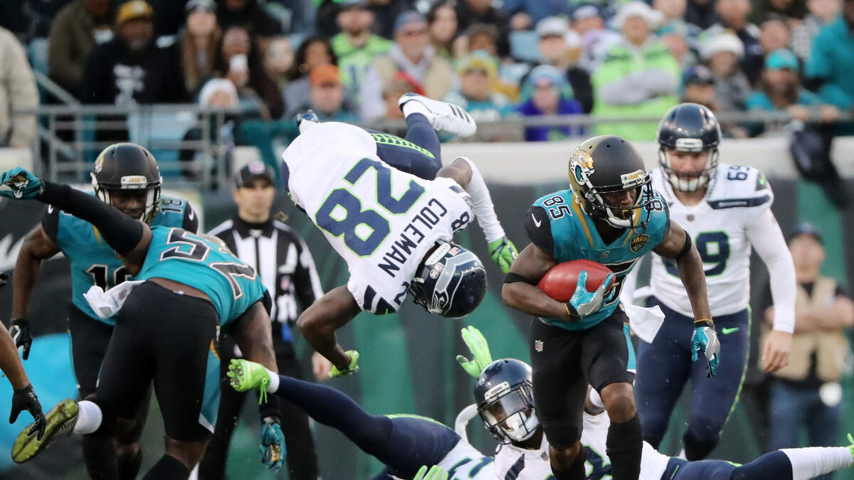 Interceptions, injuries cost Seahawks in 30-24 loss to Jaguars