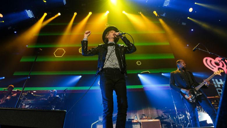 Beck Makes Glorious Return To LA With Dance-Fueled Performance at ALTer ...
