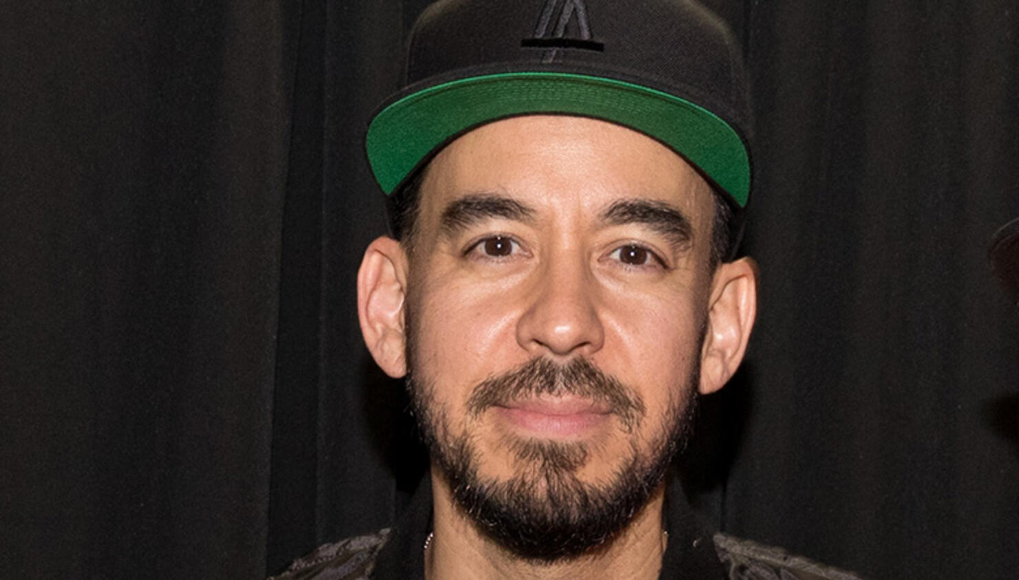 Шинода ю. Майк Шинода 2021. Mike Shinoda 2004. Mike Shinoda 2001. Майк Шинода 2003.