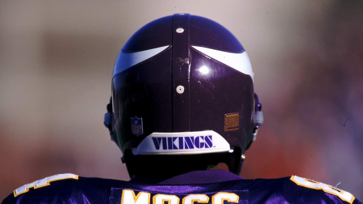 The genesis of Randy Moss' Hall of Fame career, as told by his first GM