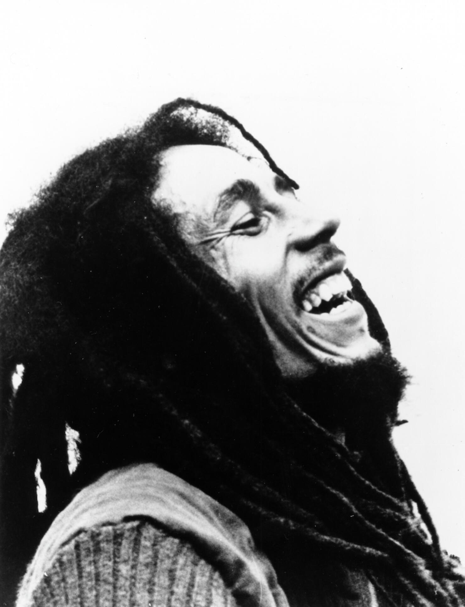 19 Inspirational Bob Marley Quotes Lyrics To Live By Iheart