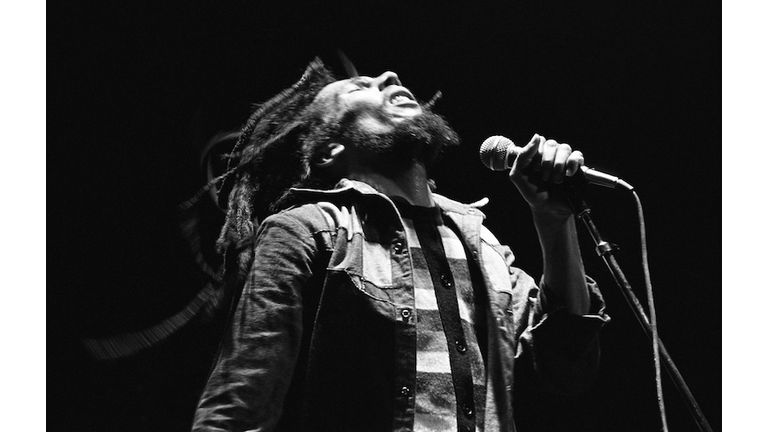 19 Inspirational Bob Marley Quotes Lyrics To Live By Iheart