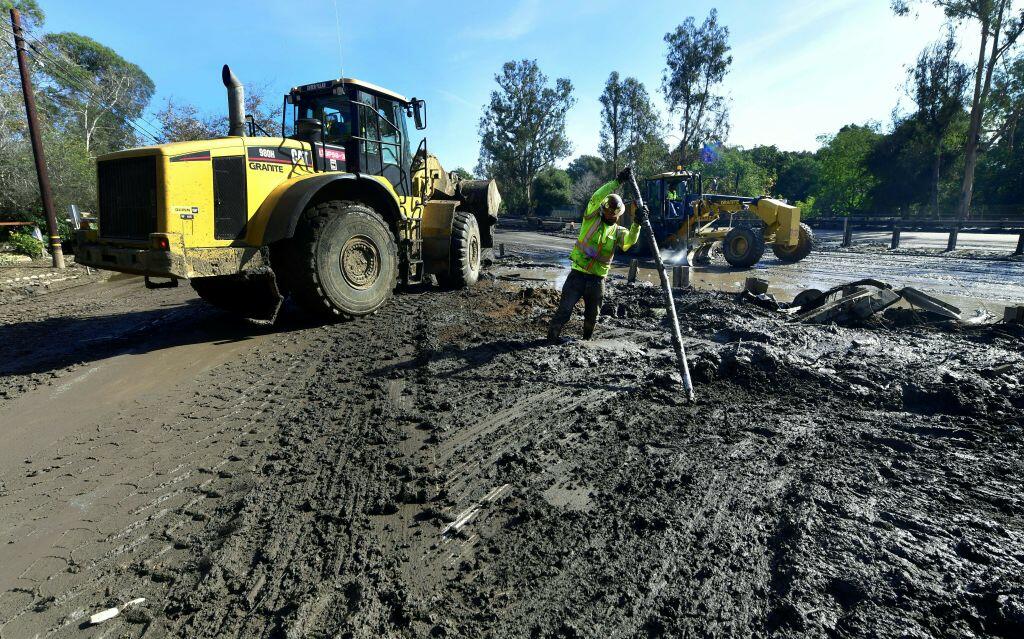 Evacuation warning issued for area devastated by mudslide - Thumbnail Image