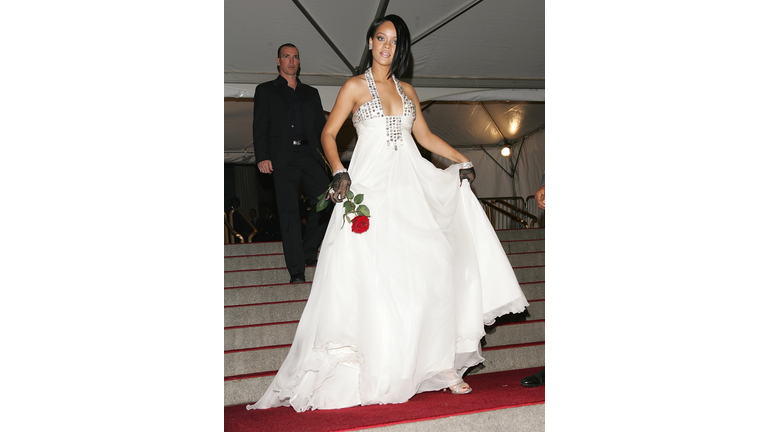 Rihanna's Debut Met Gala, “Poiret: King of Fashion”, in 2007.