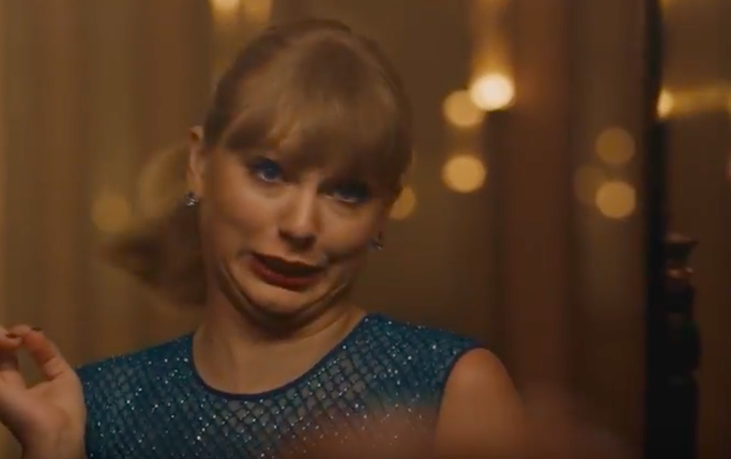 The Funniest Faces From Taylor Swift S ‘delicate Music Video Iheart