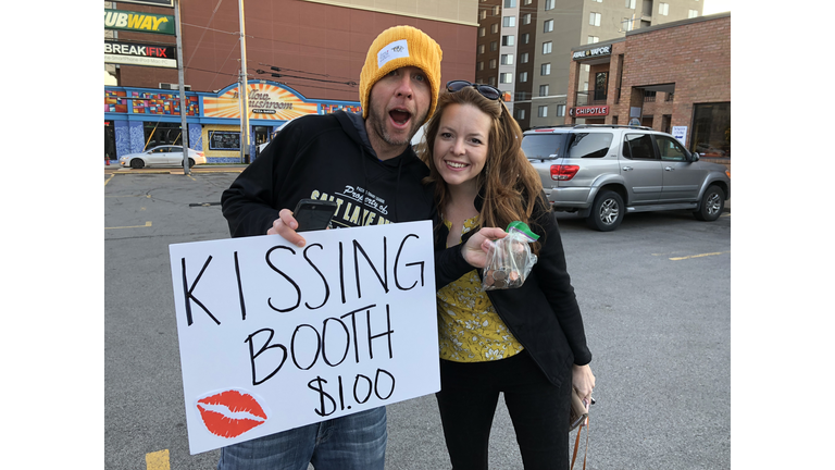 LB Kissing Booth 13