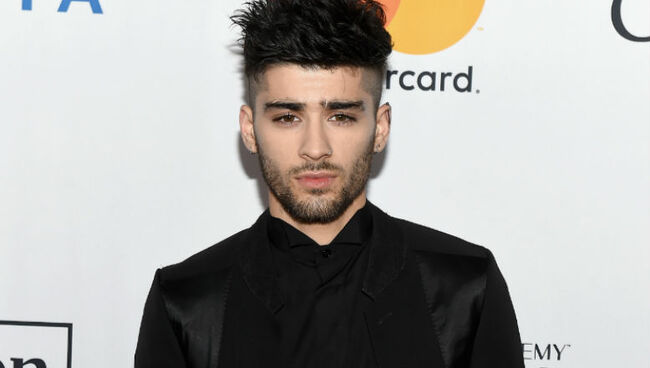 Zayn Bleaches His Hair Beard Platinum Blonde Following