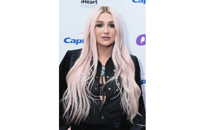 Kesha at Q102 Jingle Ball