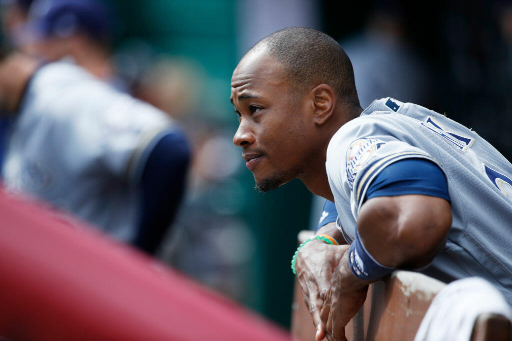 Brewers get closer to setting Opening Day roster - Thumbnail Image