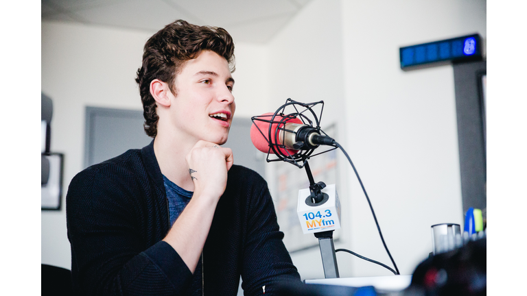 Shawn Mendes with Valentine In The Morning - 3/26