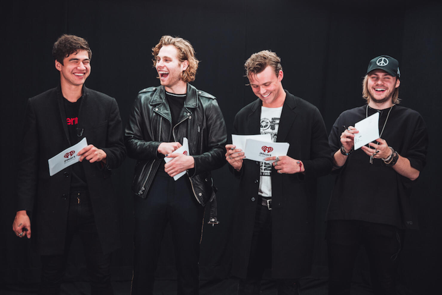 5 Seconds of Summer play Who Knows Who Better