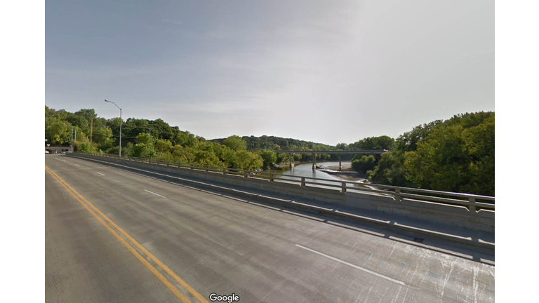 View of SW 9th Street bridge from SW 7th Street bridge Google Maps