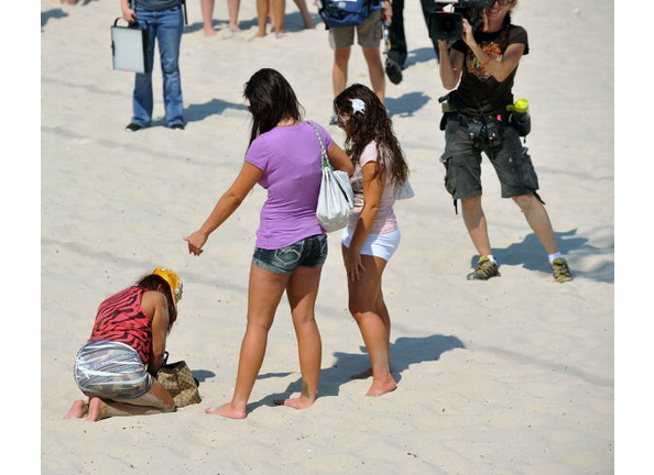 The Jersey Shore Girls and the infamous "Where's the Beach" scene