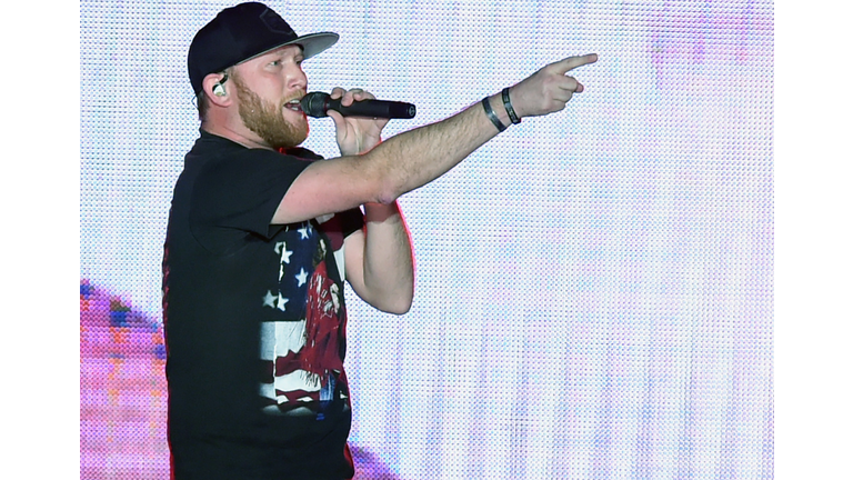 Cole Swindell, Lauren Alaina & Many More Rock Night 1 Of Country Thunder!