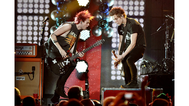 5 Seconds of Summer perform at our iHeartRadio Jingle Ball Tour