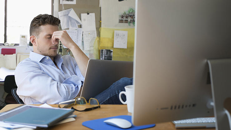 Sitting At A Desk All Day Raises Dementia Risk Iheartradio