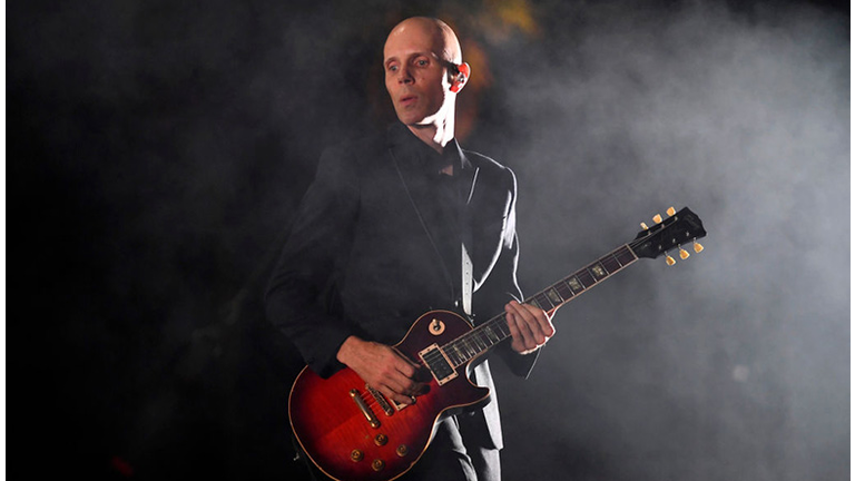 A Perfect Circle's Billy Howerdel to Make 'Last-Ditch Effort' to Work With Gibson