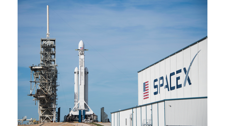 	   SpaceX to Launch Planet-Hunting Satellite from Cape Canaveral