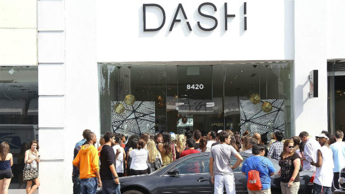 Kardashians SHUTTING DOWN All Dash Stores For This Reason 