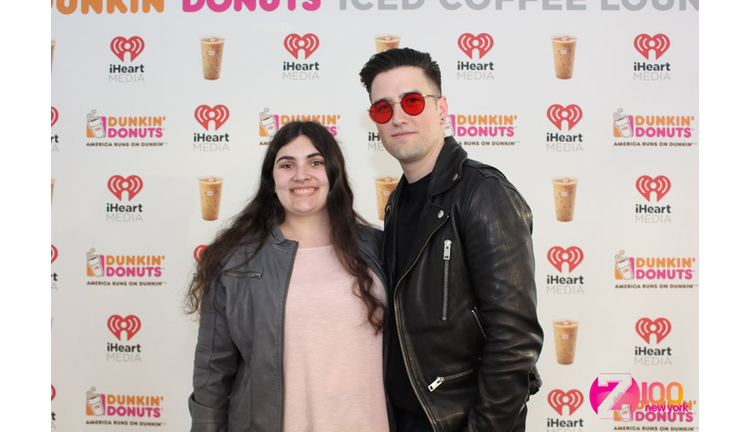 Logan Henderson Meets Fans in our #DDICL