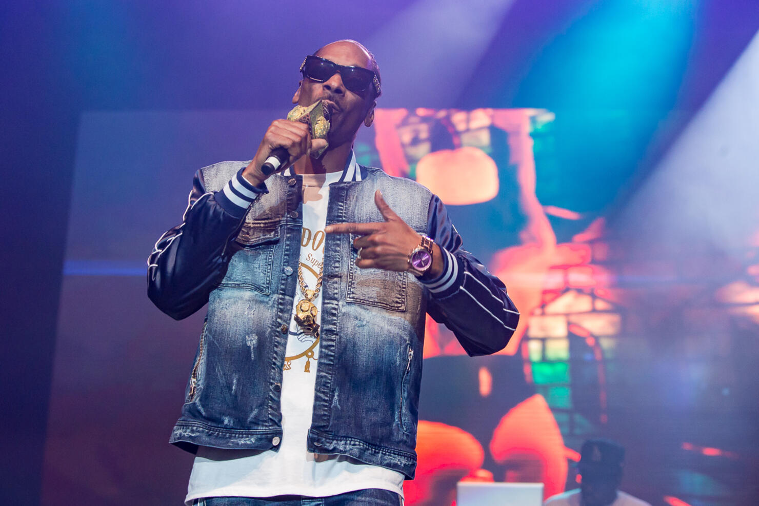 Snoop Dogg at accesso ShoWare Center with Migos and Grynch