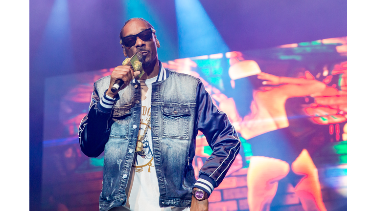 Snoop Dogg at accesso ShoWare Center with Migos and Grynch