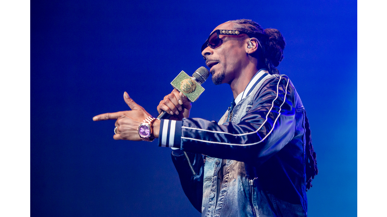 Snoop Dogg at accesso ShoWare Center with Migos and Grynch