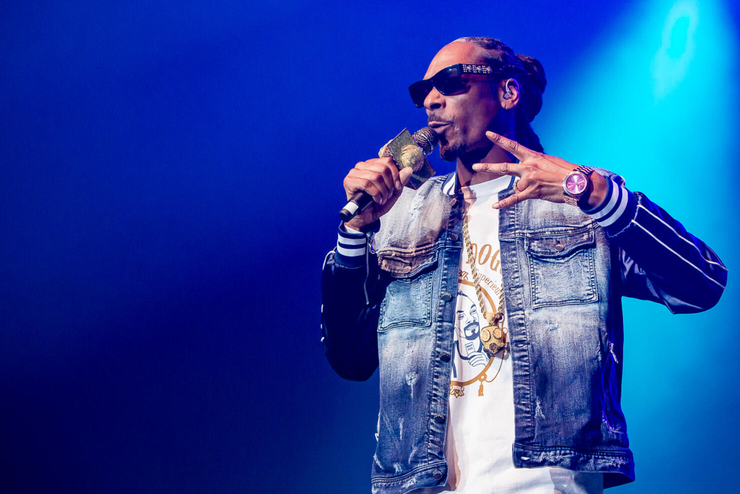 Snoop Dogg at accesso ShoWare Center with Migos and Grynch