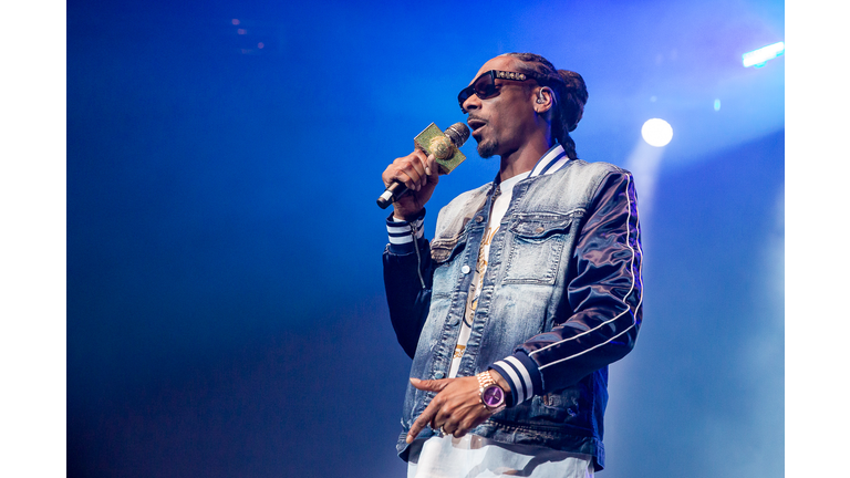 Snoop Dogg at accesso ShoWare Center with Migos and Grynch