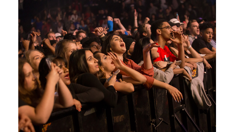 Snoop Dogg at accesso ShoWare Center with Migos and Grynch