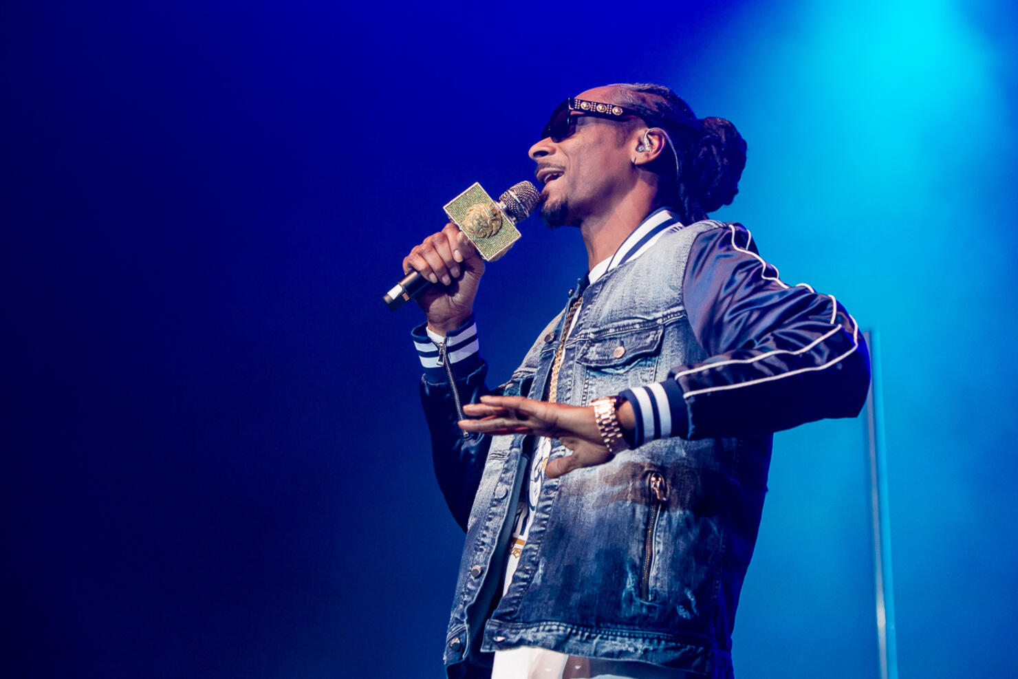 Snoop Dogg at accesso ShoWare Center with Migos and Grynch
