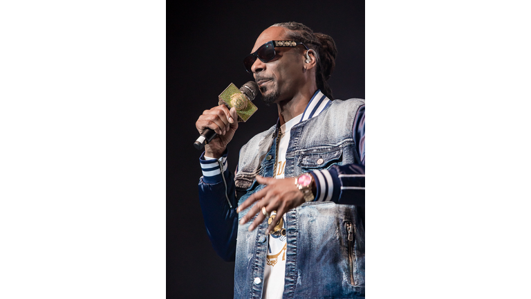 Snoop Dogg at accesso ShoWare Center with Migos and Grynch