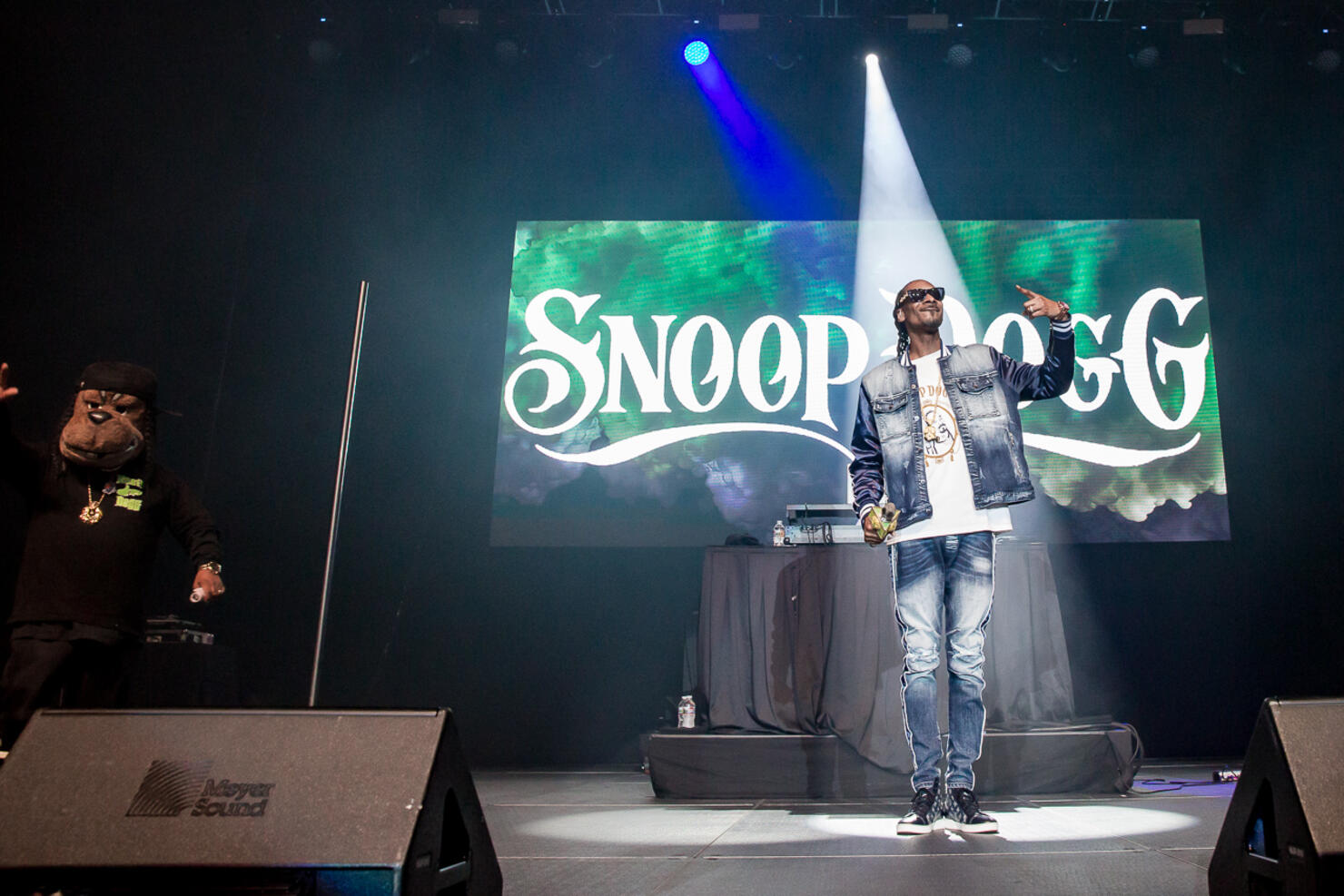 Snoop Dogg at accesso ShoWare Center with Migos and Grynch