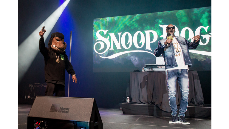 Snoop Dogg at accesso ShoWare Center with Migos and Grynch